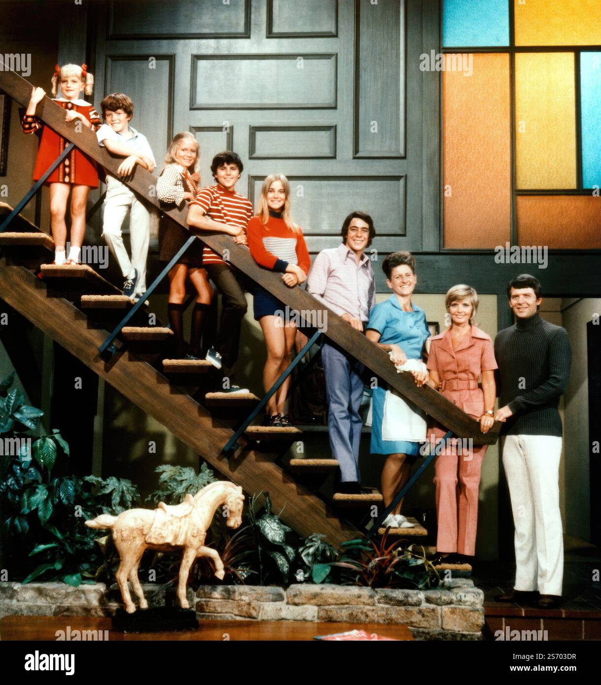 Grupo De Brady De Robert Reed Robert Reed The Brady Bunch Hi Res Stock