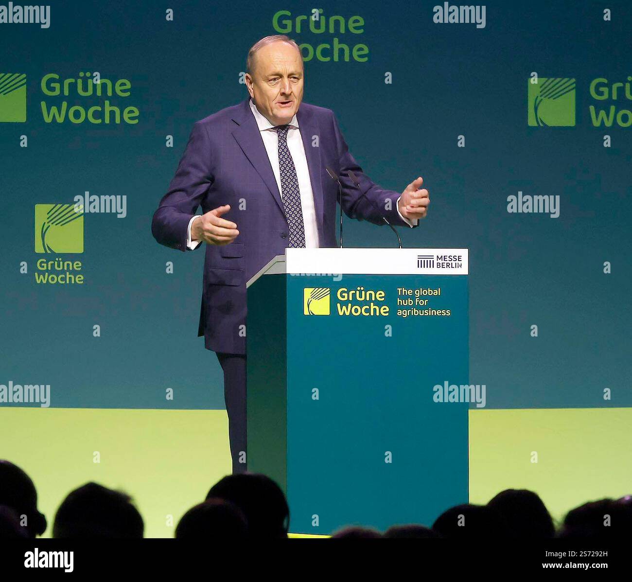 Joachim Rukwind bei der Eröffnungsfeier der Blumenhalle auf der Grünen Woche 2025. *** Joachim Rukwind bei der Eröffnungszeremonie der Blumenhalle in der Grünen Woche 2025 Stockfoto