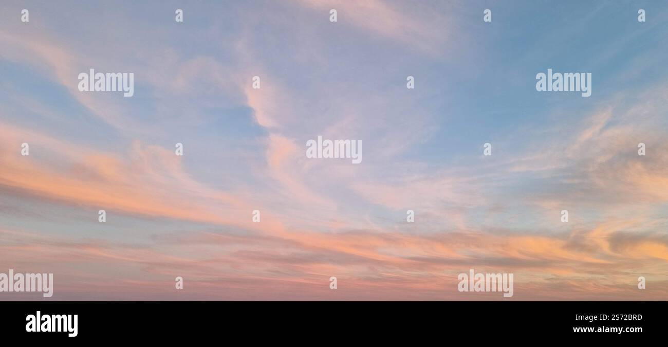 Wolkengebilde Stockfoto