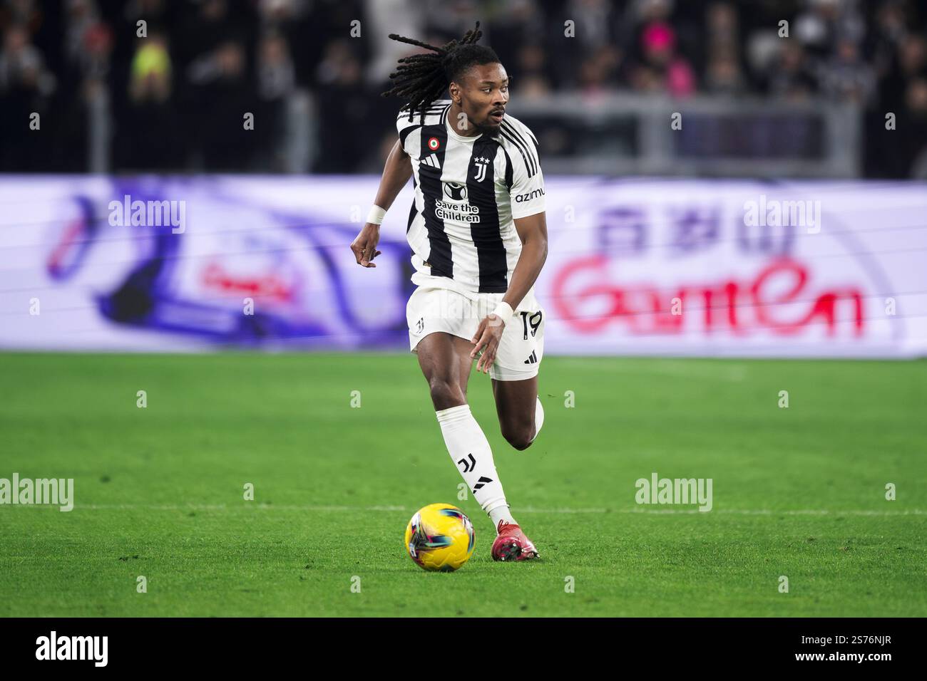 Turin, Italien. 18. Januar 2025. Khephren Thuram vom Juventus FC in Aktion während des Fußballspiels der Serie A zwischen Juventus FC und AC Milan. Quelle: Nicolò Campo/Alamy Live News Stockfoto