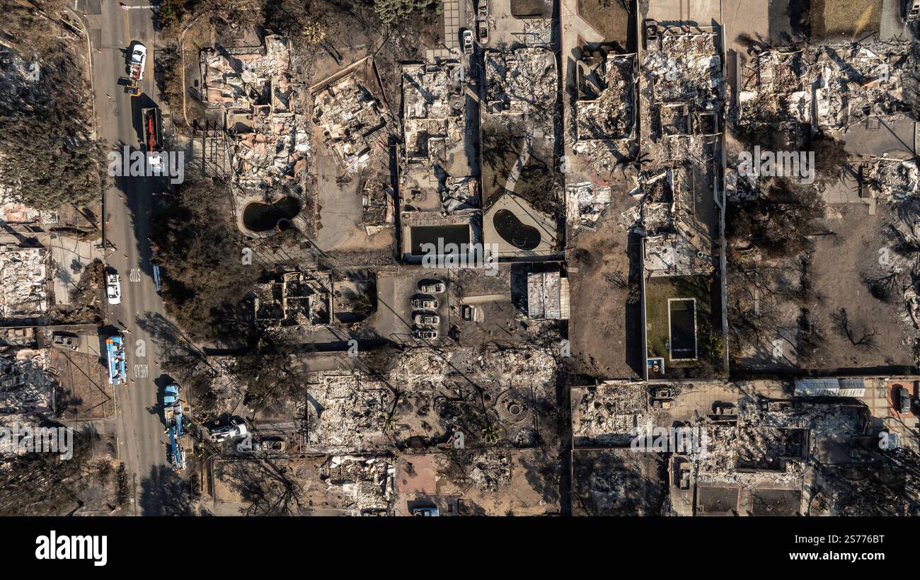 Altadena, Usa. Januar 2025. Drohnenansicht der Gemeinde Altadena nach dem Eaton-Feuer zerstörte einen Großteil davon. 18/2024 Altadena, CA., USA (Foto: Ted Soqui/SIPA USA) Credit: SIPA USA/Alamy Live News Stockfoto