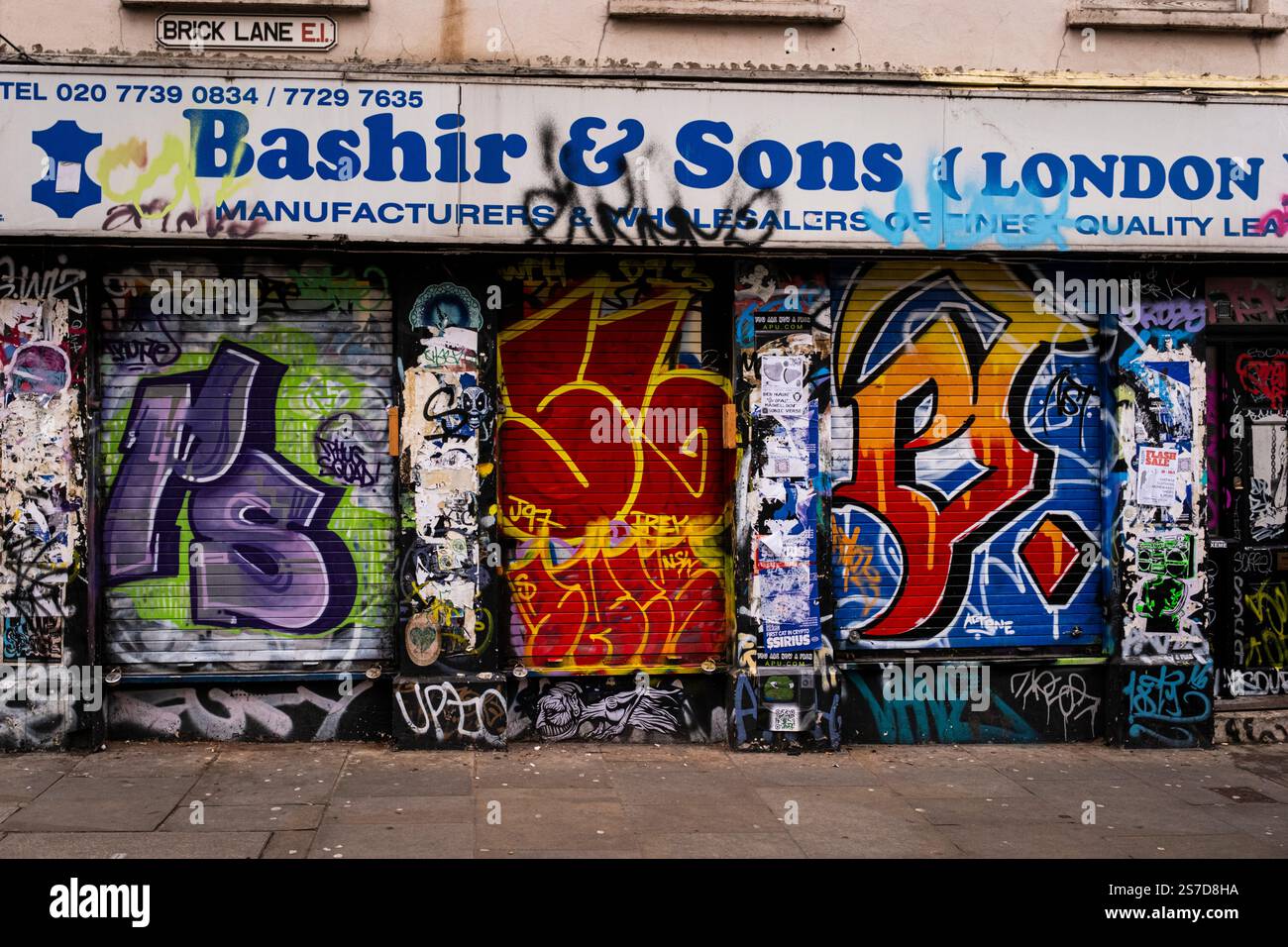 Ein geschlossener Laden in Brick Lane, East London Stockfoto