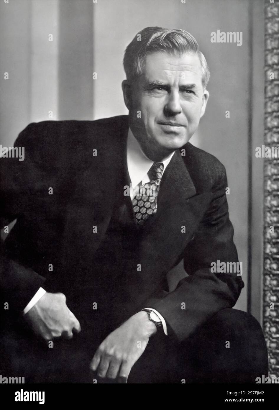 Henry Agard Wallace (1888–1965) war ein US-amerikanischer Staatsmann, Geschäftsmann und Landwirtschaftsexperte. Er war 33. Vizepräsident der Vereinigten Staaten unter Franklin D. Roosevelt und eine Schlüsselfigur in der New Deal-Ära. Wallace war bekannt für seine fortschrittliche Politik, insbesondere in den Bereichen Landwirtschaft und Wirtschaftsreform. Stockfoto
