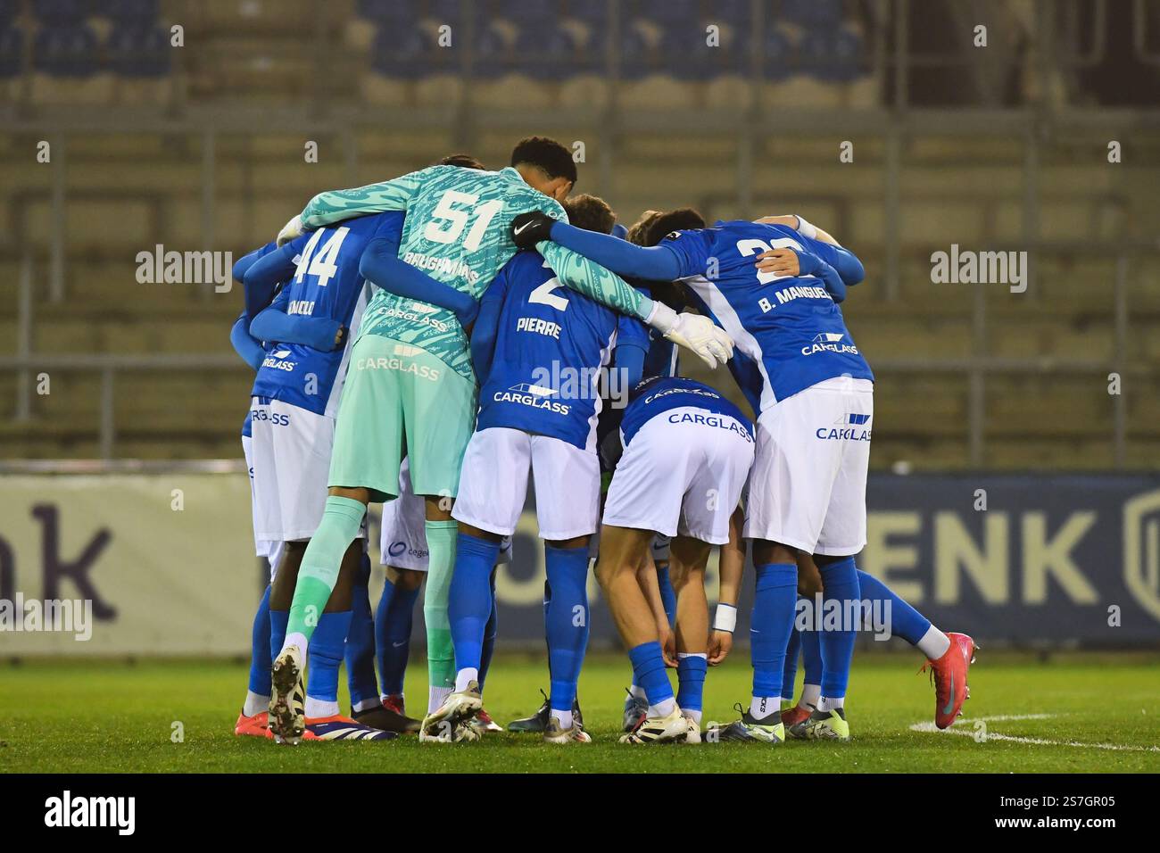 Geel, Belgien. Januar 2025. Genks Spieler wurden während eines Fußballspiels zwischen Jong Genk und RFC Seraing am Sonntag, den 19. Januar 2025 in Geel, am 18. Tag der Saison 2024-2025 der zweiten Liga der Challenger Pro League der belgischen Meisterschaft, dargestellt. BELGA FOTO JILL DELSAUX Credit: Belga News Agency/Alamy Live News Stockfoto