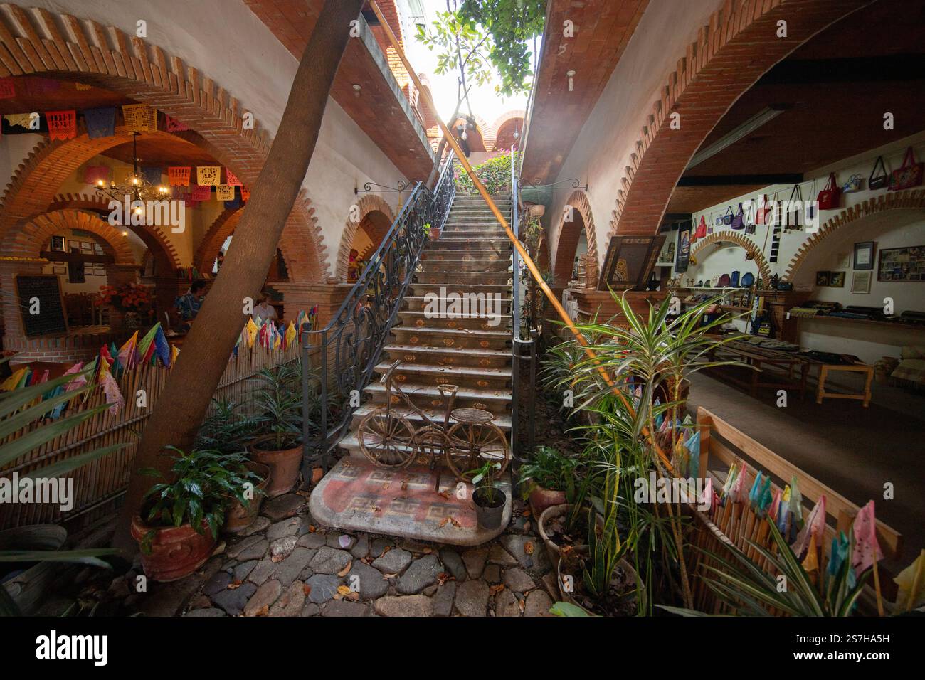 Teotitlán del Valle, Oaxaca, Mexiko; 1. Januar 2025: Restaurant Tlamanalli. Traditionelle Küche von Küchenchef Abigail Mendoza in Oaxaca, Mexiko. Stockfoto