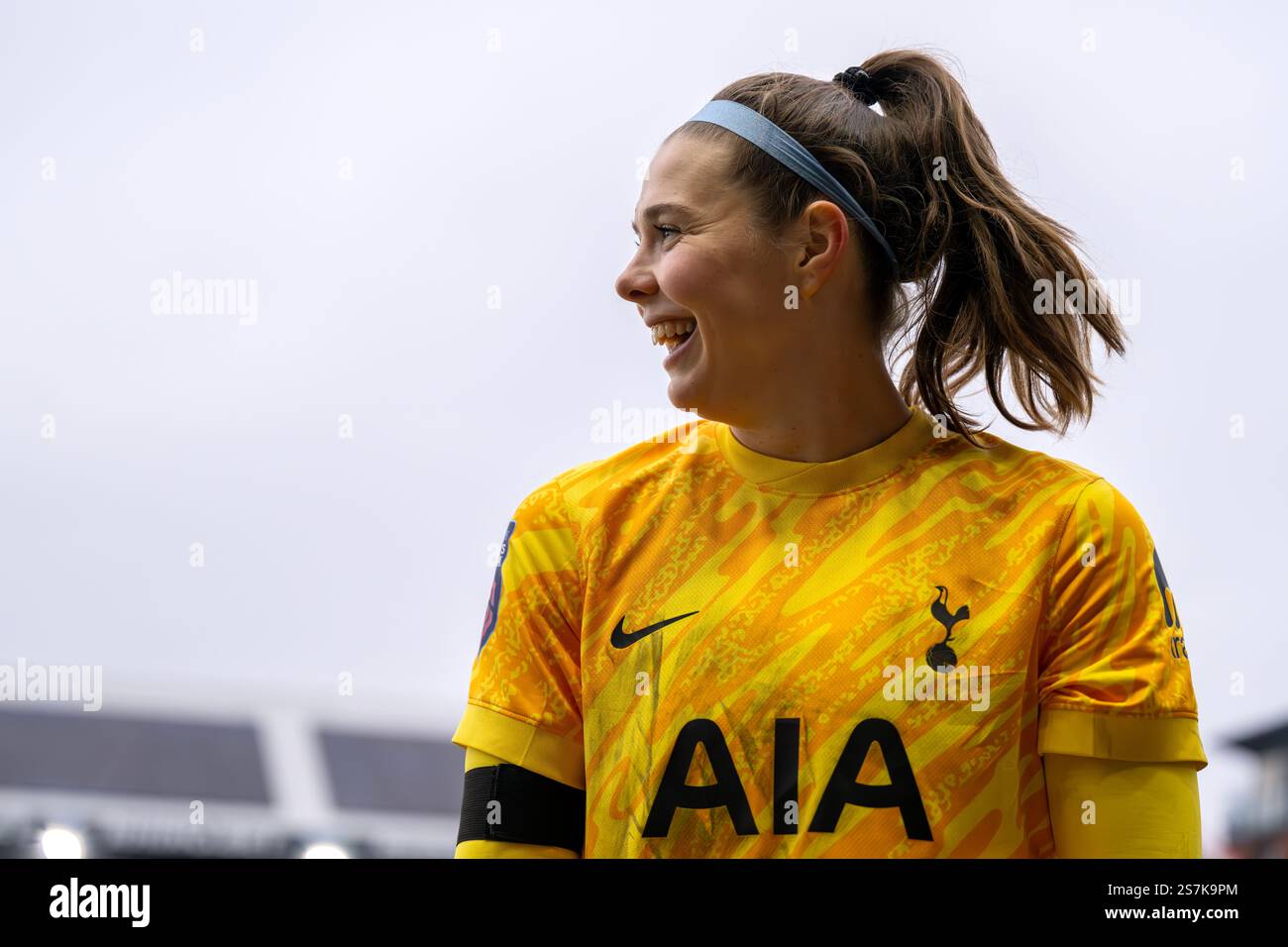 London, Großbritannien. 19. Januar 2025 Kop von Tottenham Hotspur während des Barclays Women’s Super League Spiels zwischen Tottenham Hotspur FC Women und Leicester City W.F.C. im Gaughan Group Stadium in London am 19. Januar 2025. Dieses Bild darf nur für redaktionelle Zwecke verwendet werden. Nur redaktionelle Verwendung. Quelle: Ashley Crowden/Alamy Live News Stockfoto
