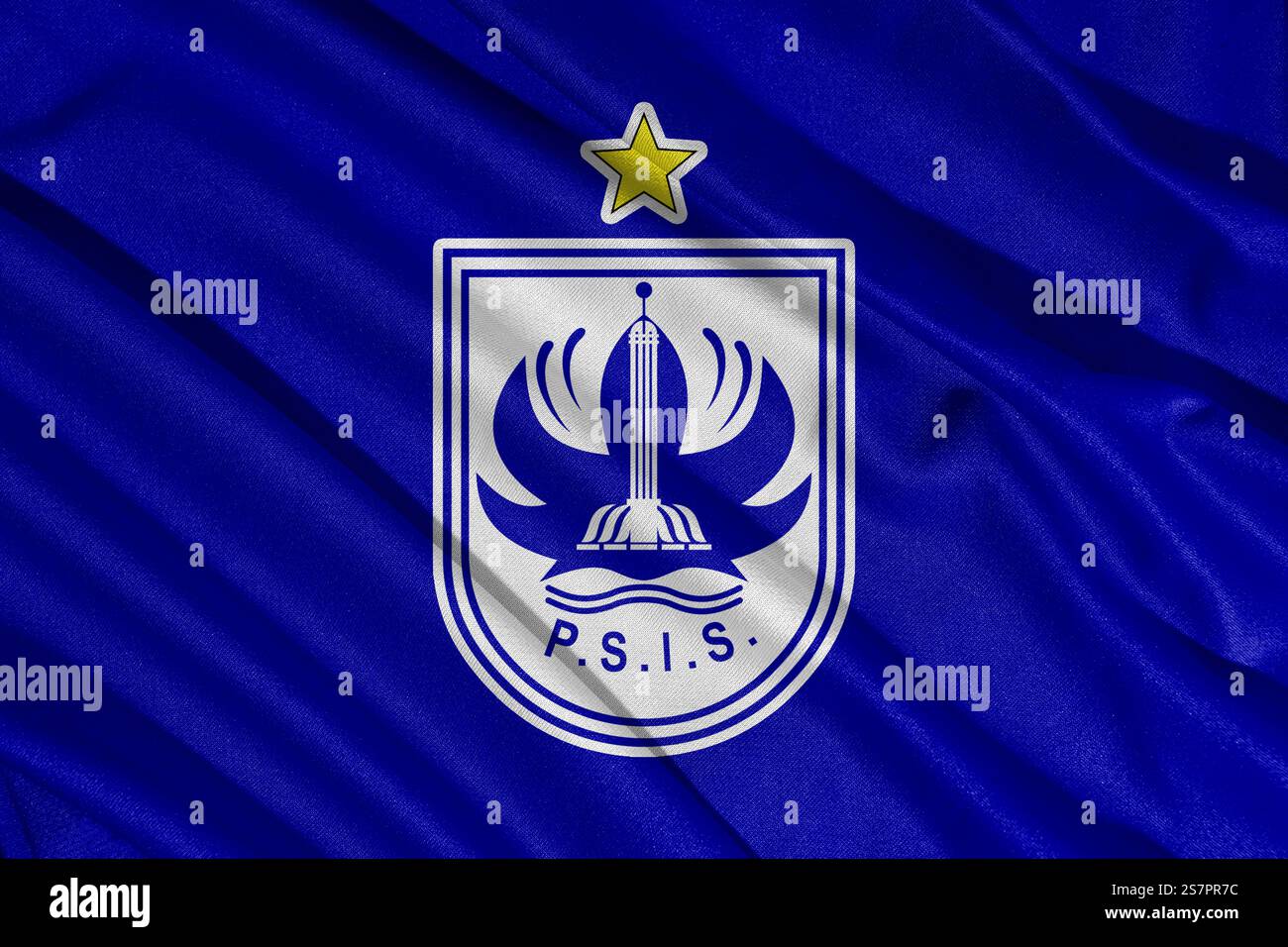 Pringsewu, lampung; 20. Januar 2025; Flagge des indonesischen Fußballvereins der 1. Liga PSIS Solo mit strukturiertem Material Stockfoto