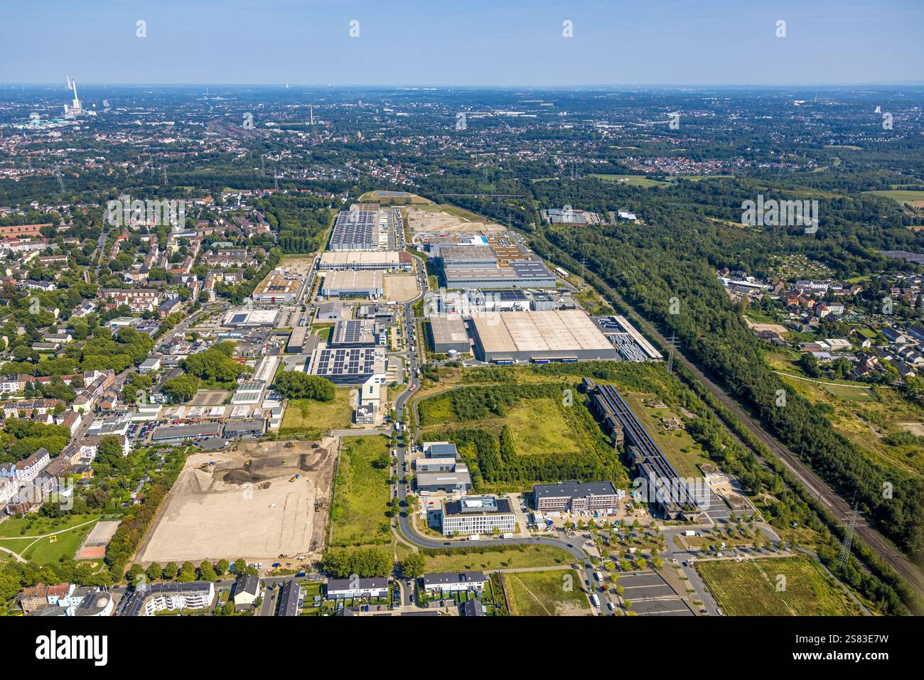 Luftaufnahme, Industriepark Schalker Verein, Europastrasse, bilstein Gruppe, Dokas Handelsgesellschaft mbH, Kohlebunker, Fernsicht, Bulmke-Hüllen, Stockfoto