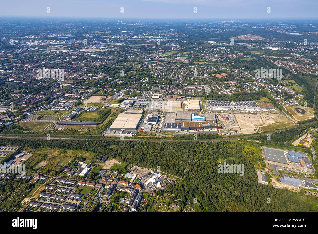 Luftaufnahme, Industriepark Schalker Verein, Europastrasse, bilstein Gruppe, Dokas Handelsgesellschaft mbH, Kohlebunker, Fernsicht, Bulmke-Hüllen, Stockfoto