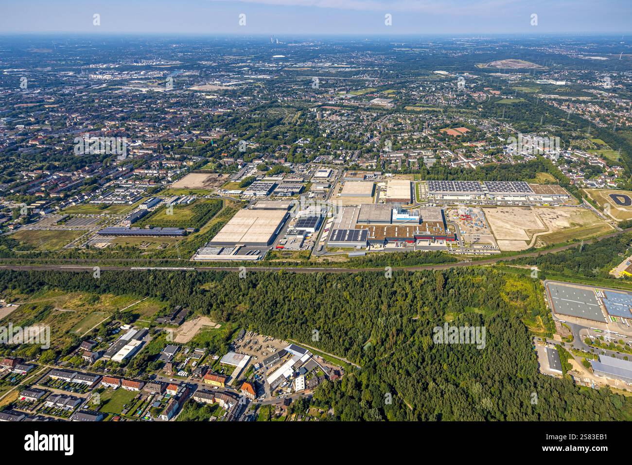 Luftaufnahme, Industriepark Schalker Verein, Europastrasse, bilstein Gruppe, Dokas Handelsgesellschaft mbH, Kohlebunker, Fernsicht, Bulmke-Hüllen, Stockfoto