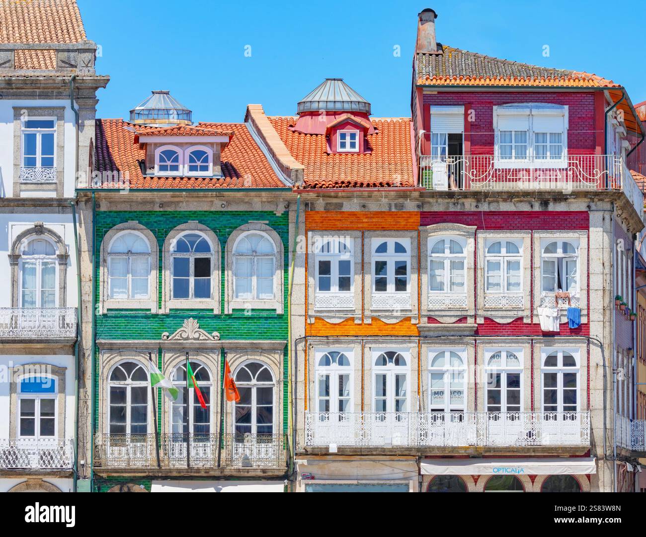 Traditionelle Gebäude, Toural Square, Guimaraes, Minho Region, Portugal Stockfoto