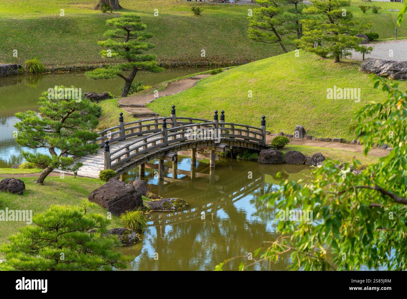 Blick auf den Gyokusenin Maru Garten auf dem Gelände von Kanazawa Castle, Kanazawa City, Ishikawa Präfektur, Honshu, Japan Stockfoto