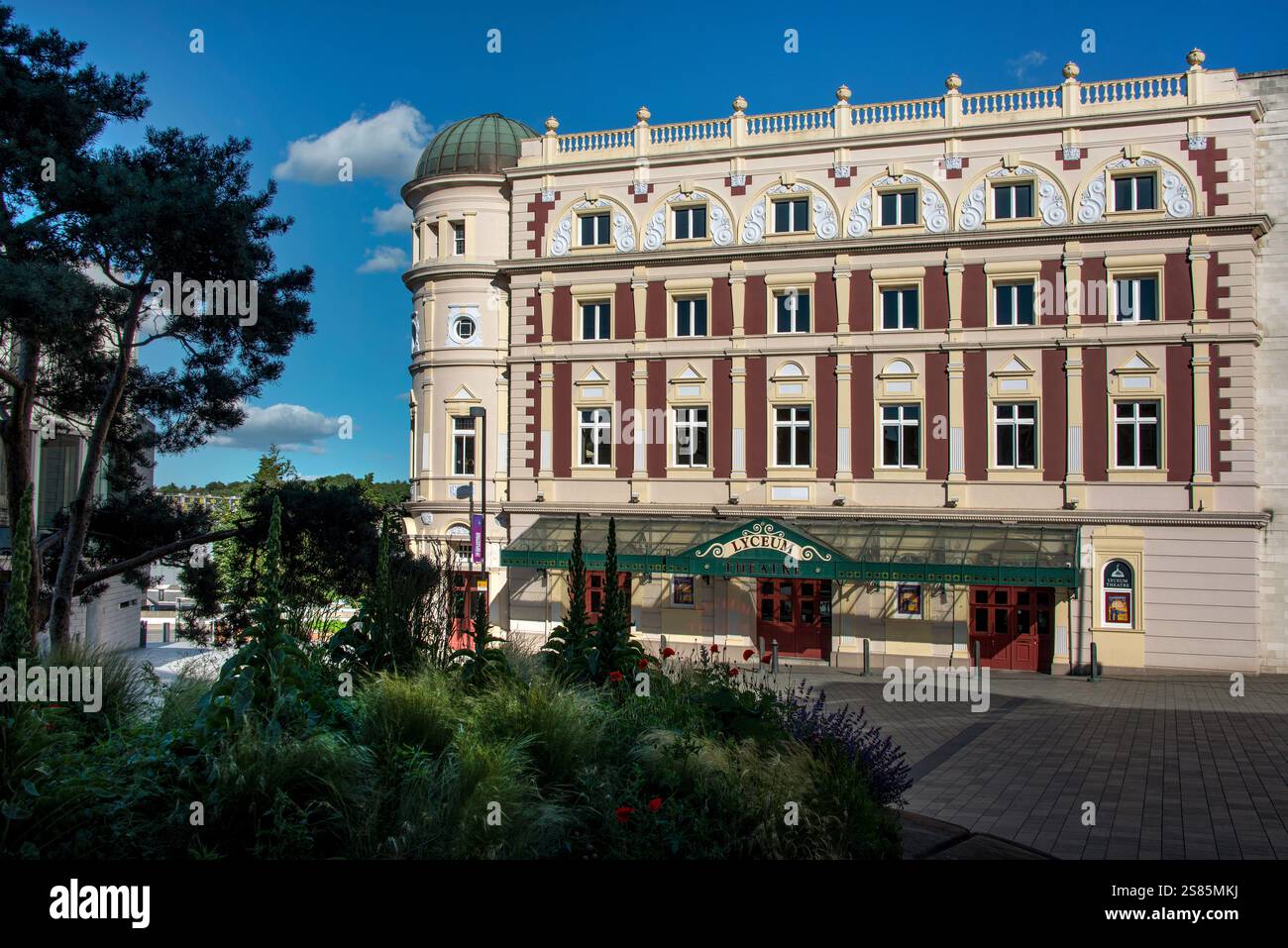 Das denkmalgeschützte Lyceum Theatre, eröffnet aus dem Jahr 1897, renoviert 1990, Tudor Square, Heart of the City Quarter, Sheffield, Yorkshire, England Stockfoto
