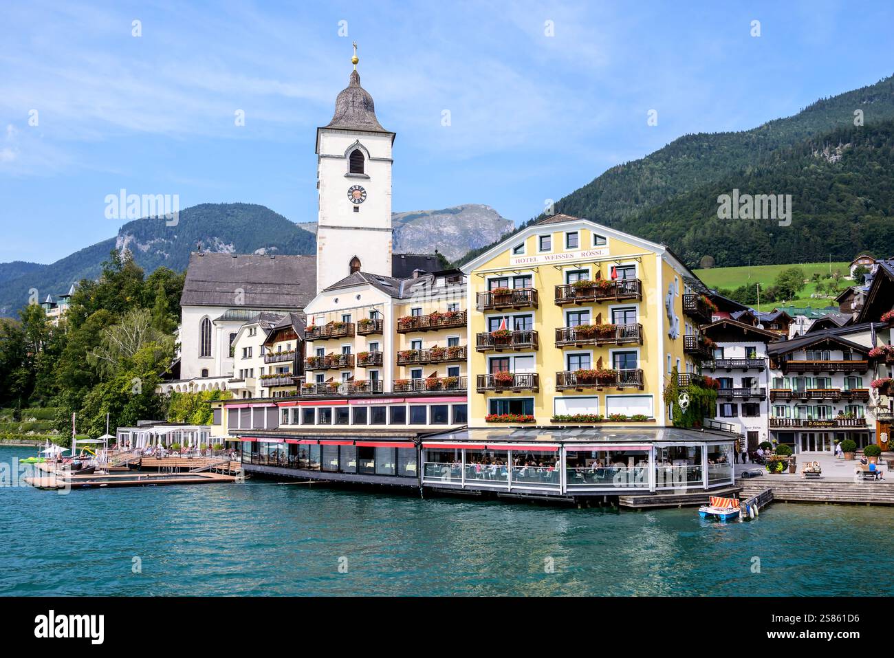Altstadt von Attersee am Attersssee in den österreichischen Alpen Stockfoto