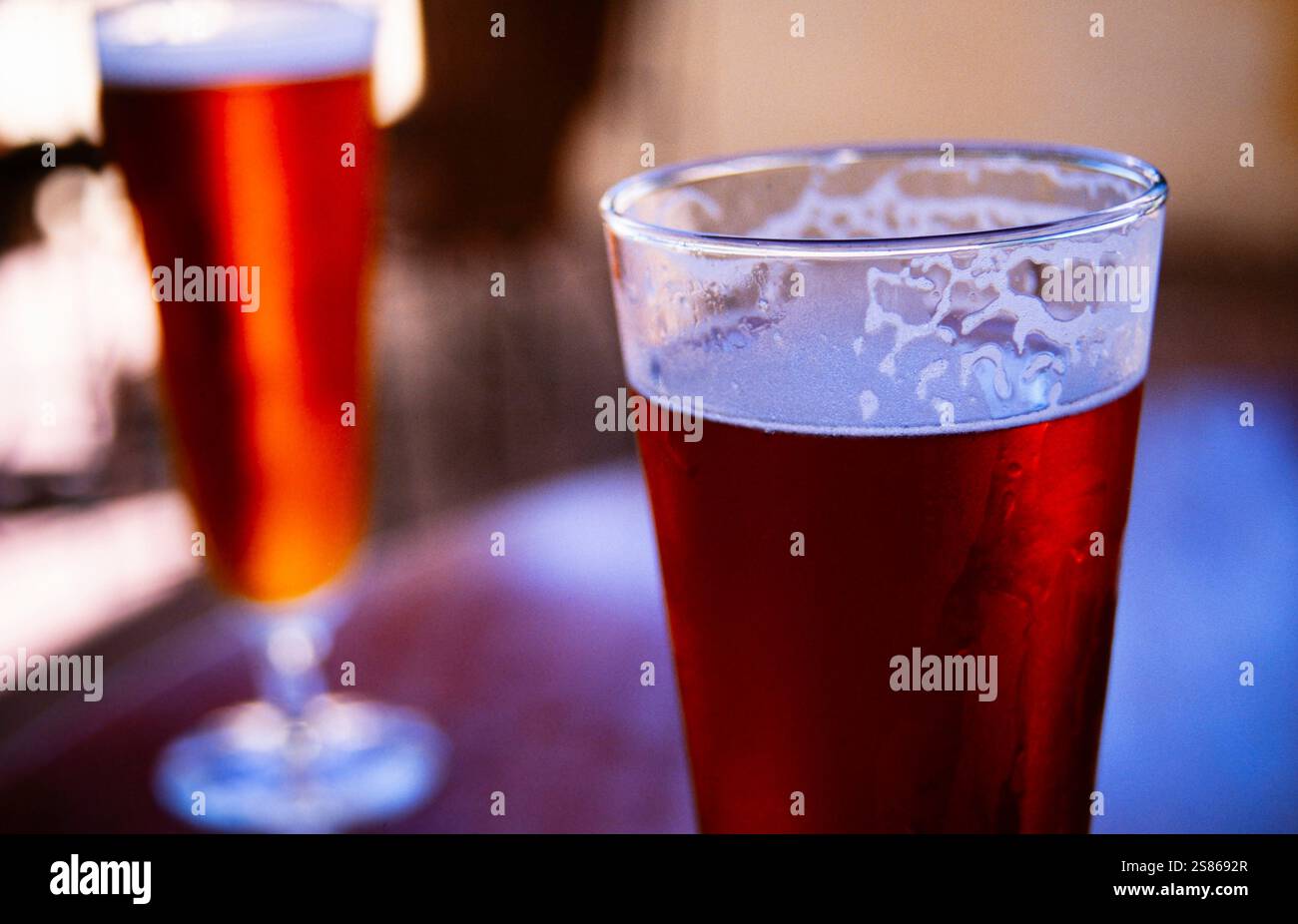 Biergläser Stockfoto