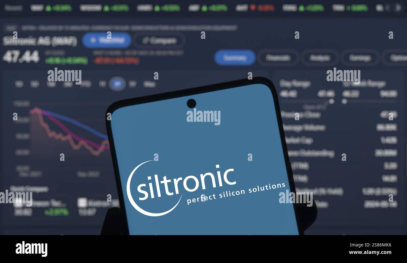 Dhaka, Bangladesch - Siltronic AG Logo wird auf dem Smartphone angezeigt. Ist ein Hersteller von Wafern aus Silizium, einem modernen Mikro- und Nanotechnologieunternehmen Stockfoto