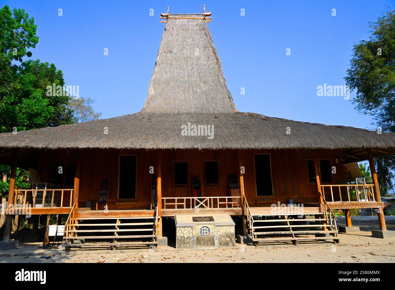 Traditionelles Dorf in Waingapu, Insel Sumba, Indonesien. Stockfoto