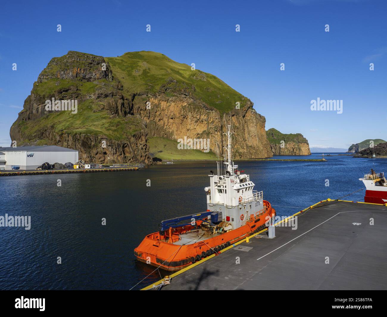Boot im Hafen, Heimaey, Westman Inseln, SuÃ°urland oder Südisland, Island, Europa Stockfoto
