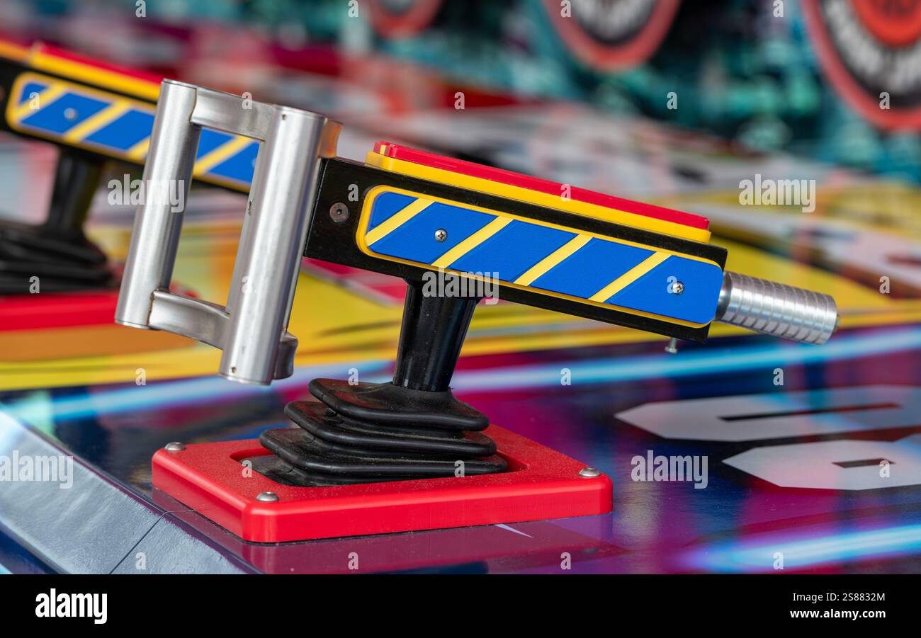 Fahrgeschäfte, Spiele und Speisen auf dem Messegelände CNE Toronto Ontario Stockfoto Fahrgeschäfte, Spiele und Speisen auf dem Messegelände CNE Toronto Ontario Stockfoto