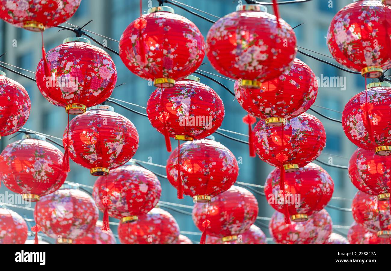 Fahrgeschäfte, Spiele und Speisen auf dem Messegelände CNE Toronto Ontario Stockfoto Fahrgeschäfte, Spiele und Speisen auf dem Messegelände CNE Toronto Ontario Stockfoto