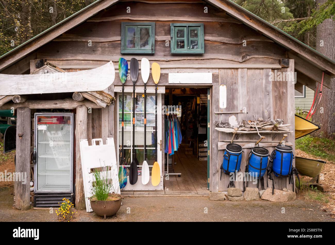 Vermietung und Geschäft am Little Tupper Lake, Upper New York State - USA Stockfoto