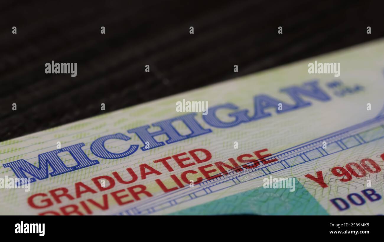 Nahaufnahme des Führerscheins eines Studenten in Michigan Stockfoto
