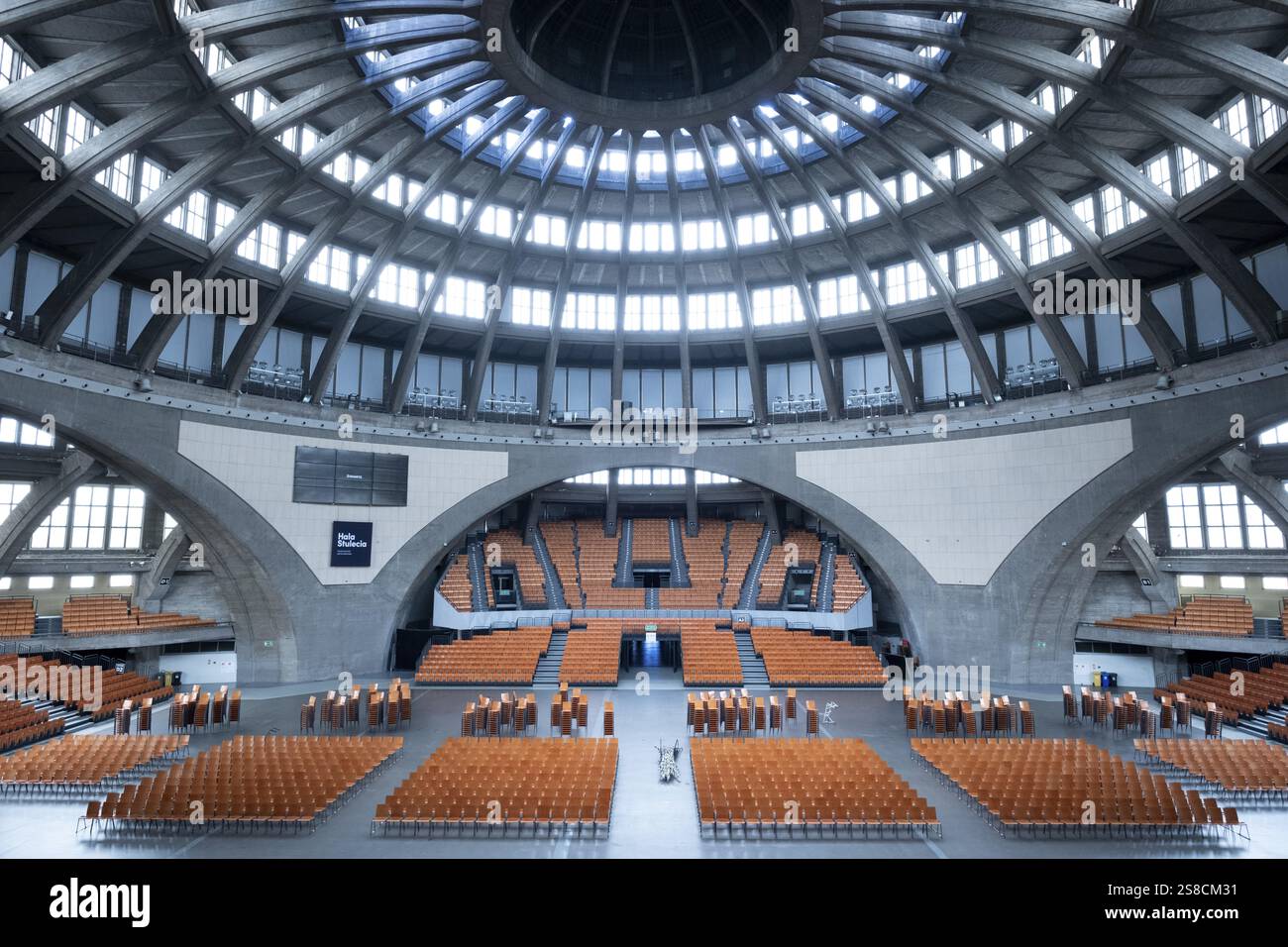 UNESCO-Halle - Hala Stulecia (Halle des Jahrhunderts), erbaut 1913. Dome, WrocNaw, Woiwodschaft WrocNaw, Niederschlesien, Polen, Europa Stockfoto