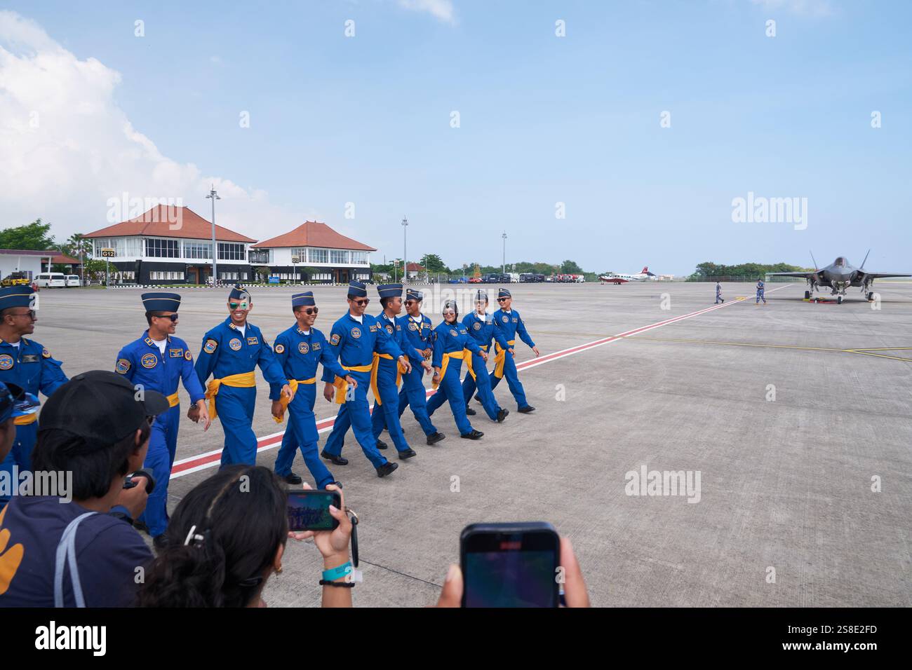 Indonesische Marine-Piloten Stockfoto