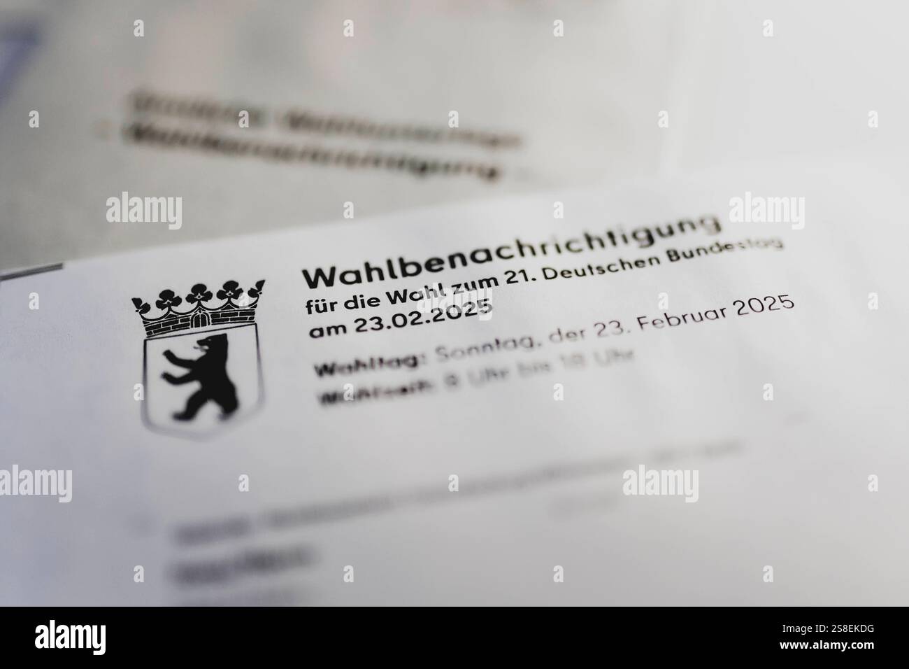 Wahlbenachrichtigung für die Bundestagswahl, aufgenommen in Berlin, 22.01.2025. Berlin Deutschland Copyright: XFlorianxGaertnerx Stockfoto