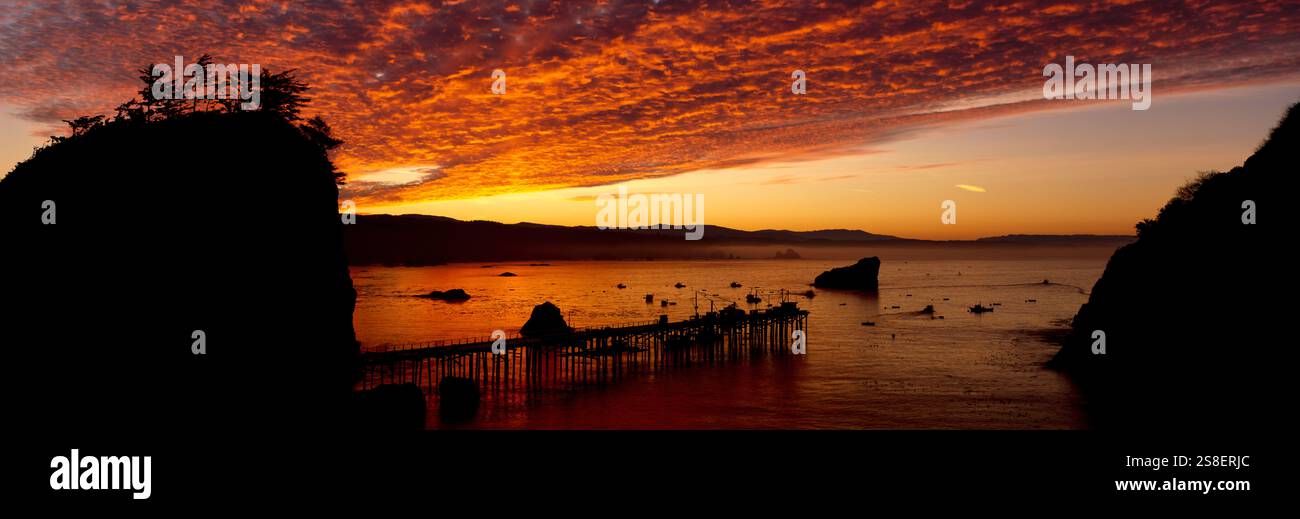 Sonnenuntergang in Trinidad Bay, Trinidad, Humboldt County, Kalifornien, USA Stockfoto