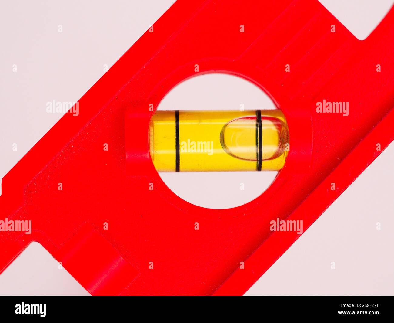 Eine rote Wasserwaage Stockfoto