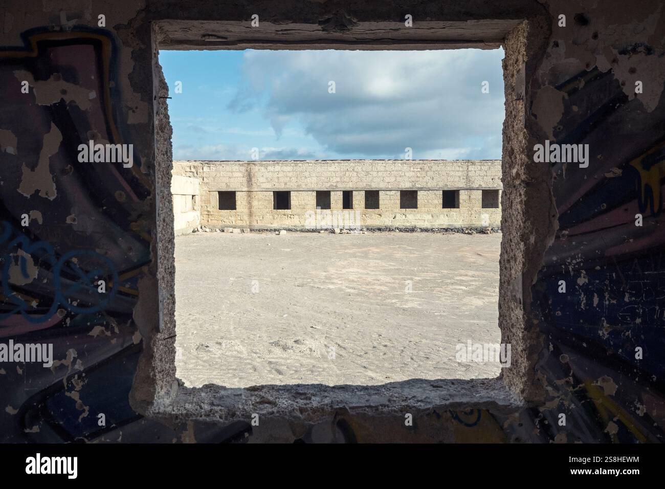 Die verlassenen Ruinen der alten Leprakolonie in Abades Teneriffa, Spanien 08-12-2024. Stockfoto