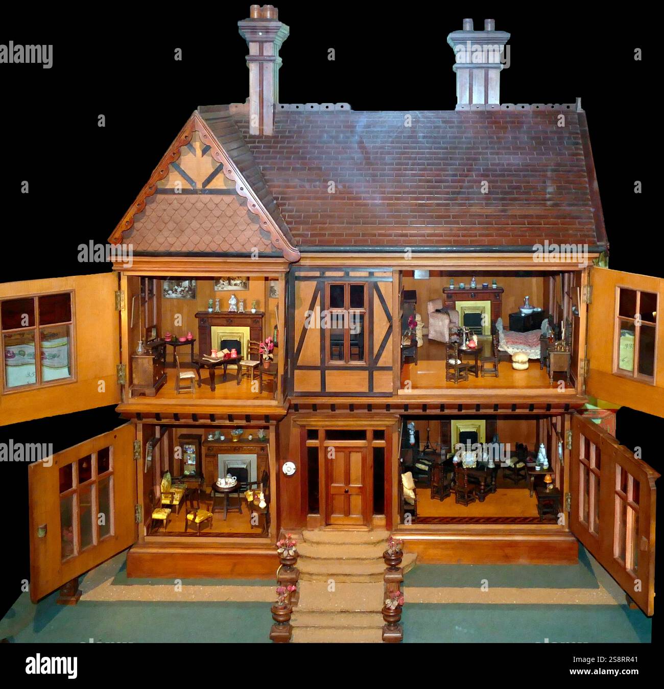 Queen Mary’s House 1887. Puppenhaus im Art-and-Crafts-Stil, aus dem späten 19. Jahrhundert. Im Besitz von Queen?A?? Die Gemahlin von George V. Sie kaufte Möbel für das Haus Stockfoto