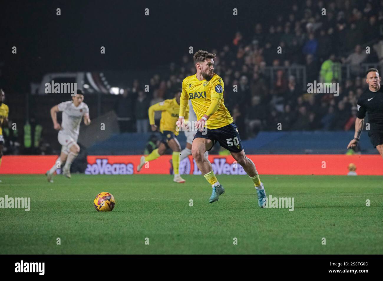 Thomas Bradshaw von Oxford United gegen Luton Town in der EFL Championship Stockfoto