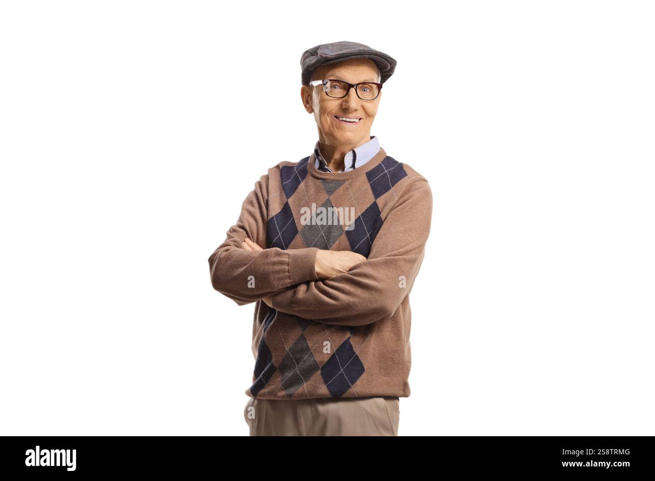 Älterer Mann posiert mit gekreuzten Armen isoliert auf weißem Hintergrund Stockfoto