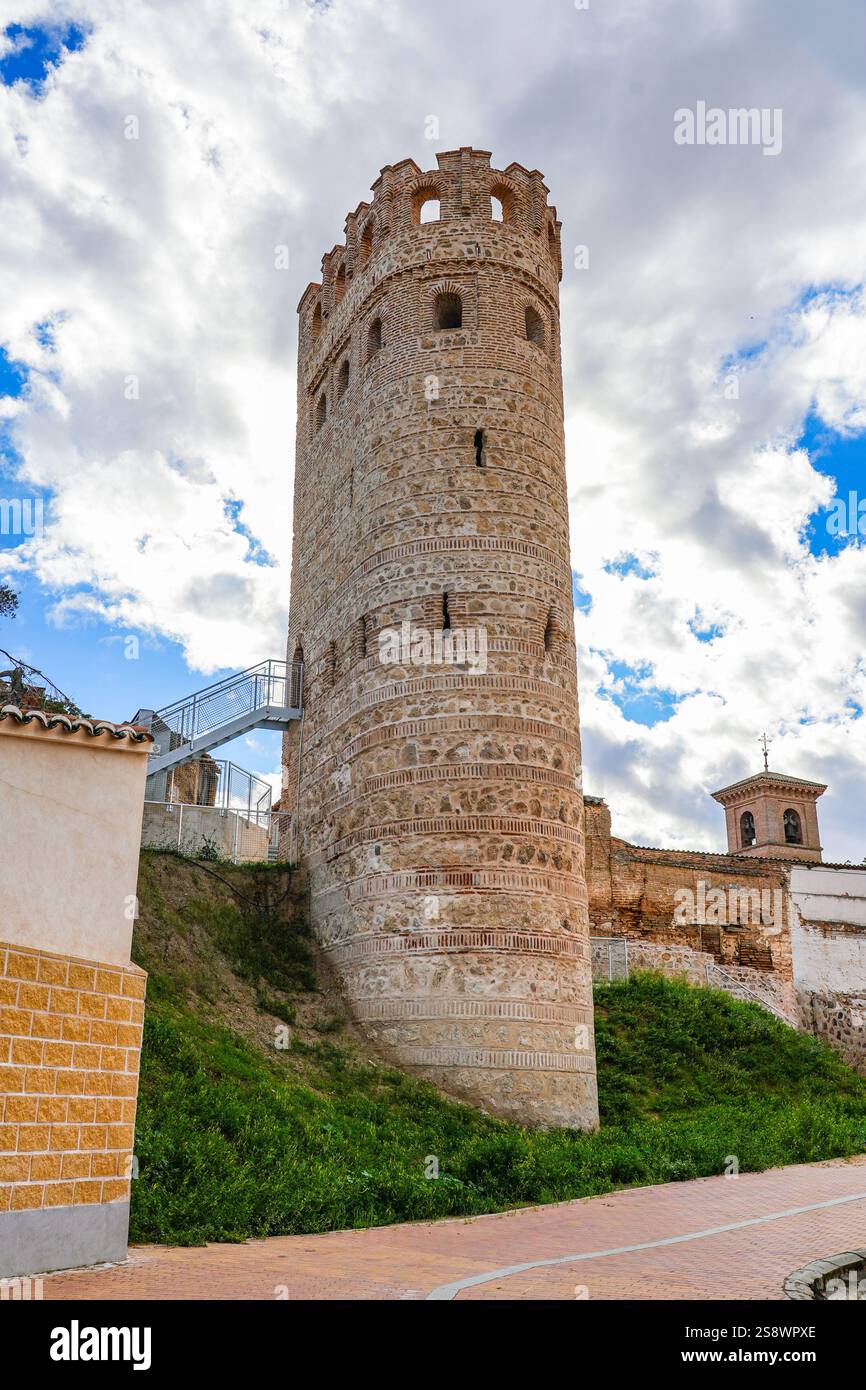Torre de la Vela (Turm von La Vela) in Maqueda, einem spanischen Dorf von Castilla-La Mancha in der Nähe von Toledo Stockfoto