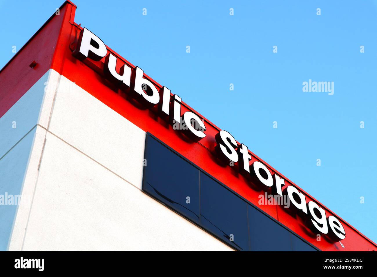 Public Storage, eine amerikanische International Self Storage Company Stockfoto