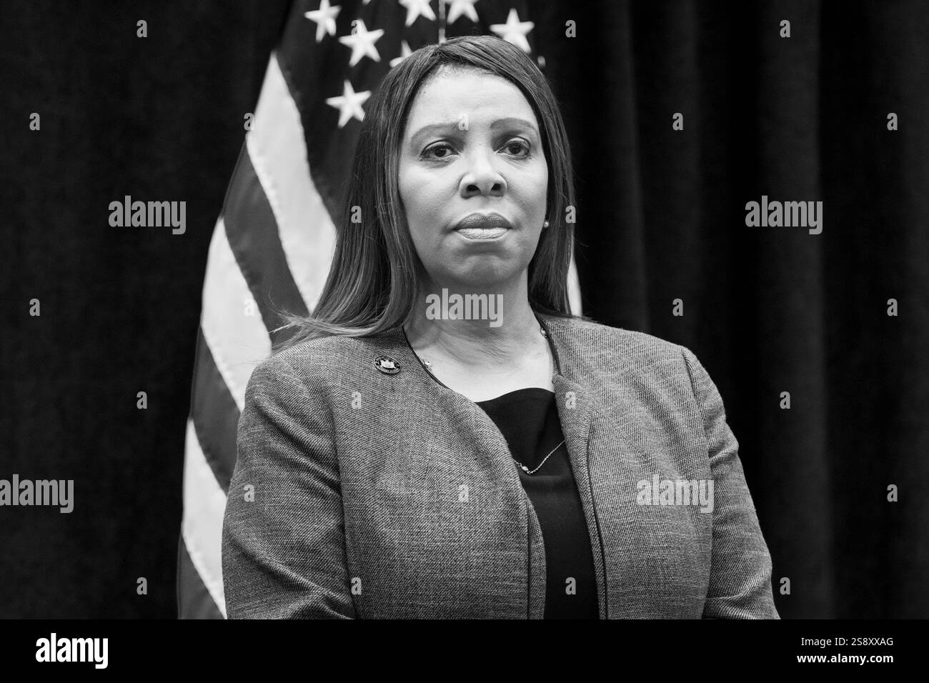 New York, New York, 23. Januar 2025: Die Generalstaatsanwältin Letitia James gibt am 23. Januar 2025 im Büro des New Yorker Generalstaatsanwalts in New York eine Erklärung über eine grundsätzliche Einigung mit Mitgliedern der Familie Sackler und ihrer Firma Purdue Pharma, Inc. Für ihre Rolle bei der Entstehung der Opioidkrise bekannt. Quelle: Lev Radin/Alamy Live News Stockfoto