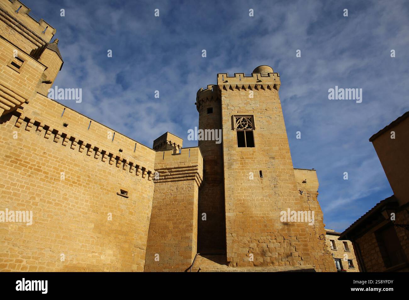 Spanien. Navarra. Olite. Palast von Olite. Details der Wände Stockfoto