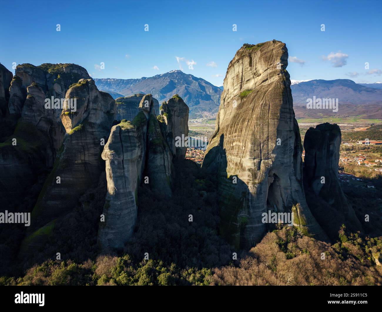 Meteora altes heiliges Kloster Drohne aus der Vogelperspektive Stockfoto
