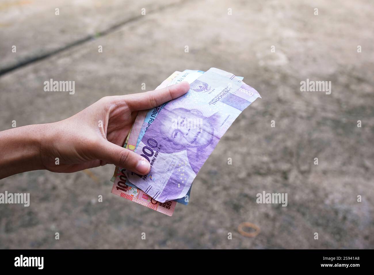 Indonesisches Geld als gesetzliches Zahlungsinstrument Stockfoto
