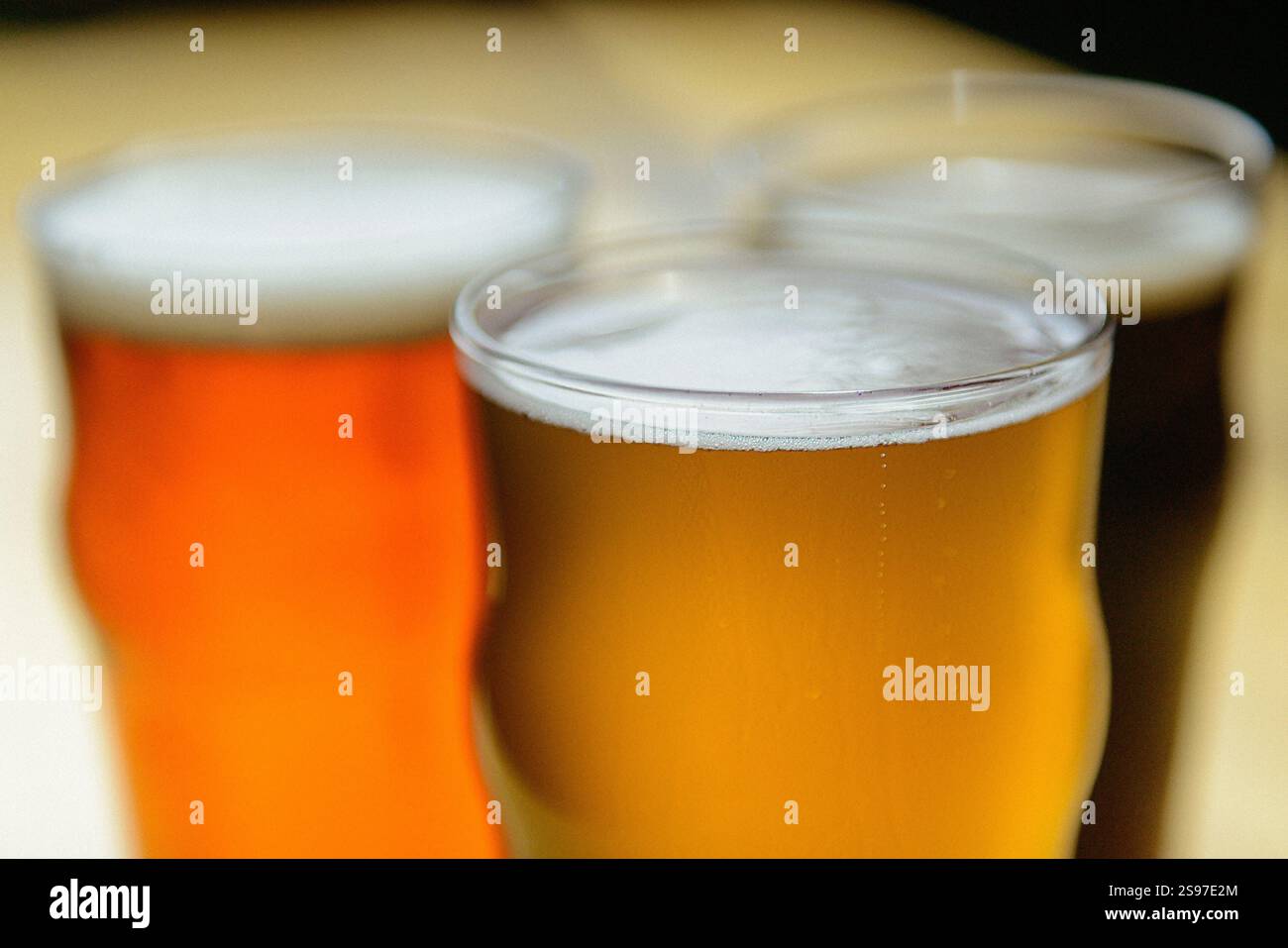 Drei Gläser Craft-Bier Stockfoto