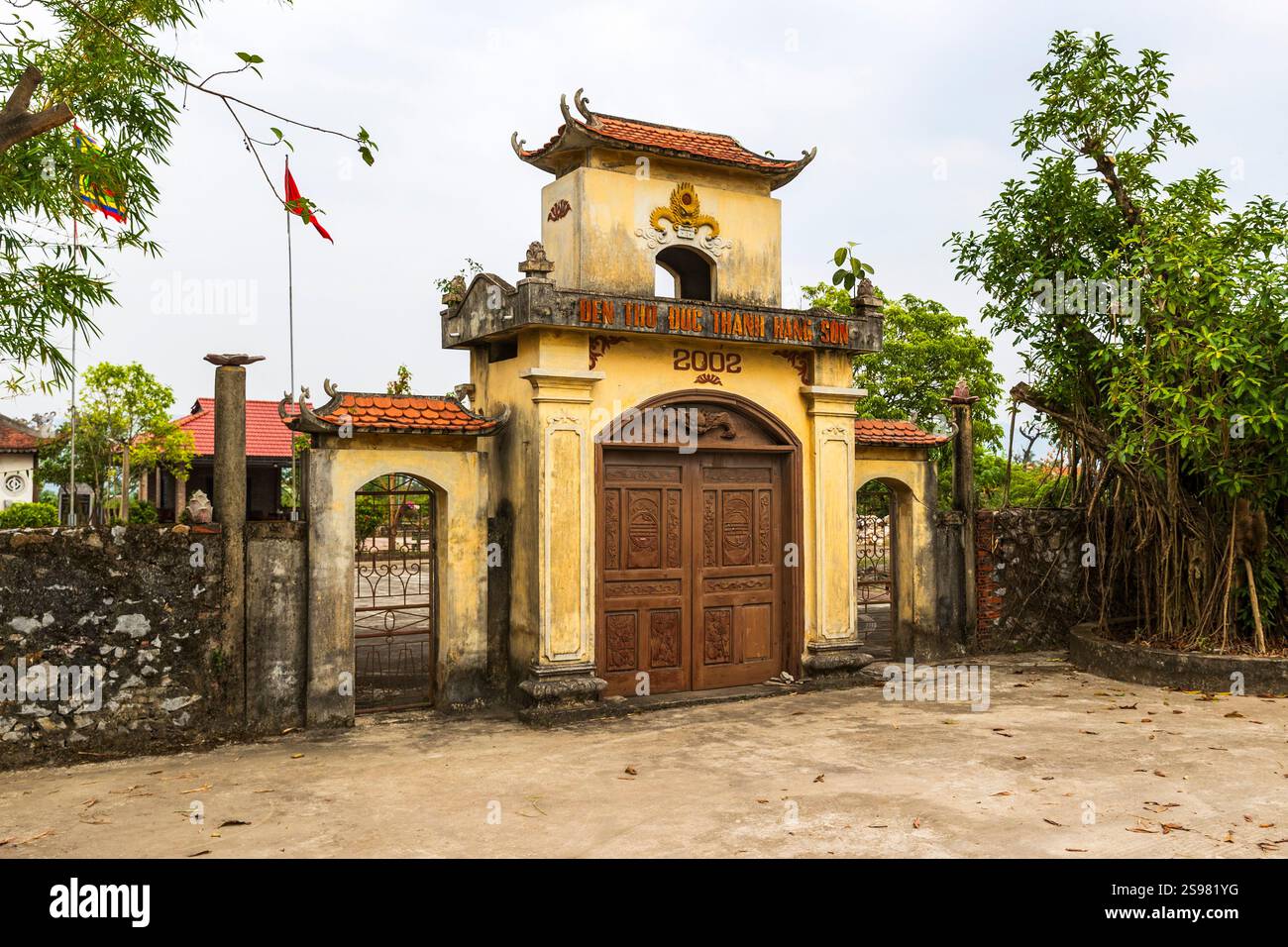 Tempel von Saint Hang Son, Yen Duc, Vietnam, Sonntag, 03. November, 2024. Foto: David Rowland / One-Image.com Stockfoto