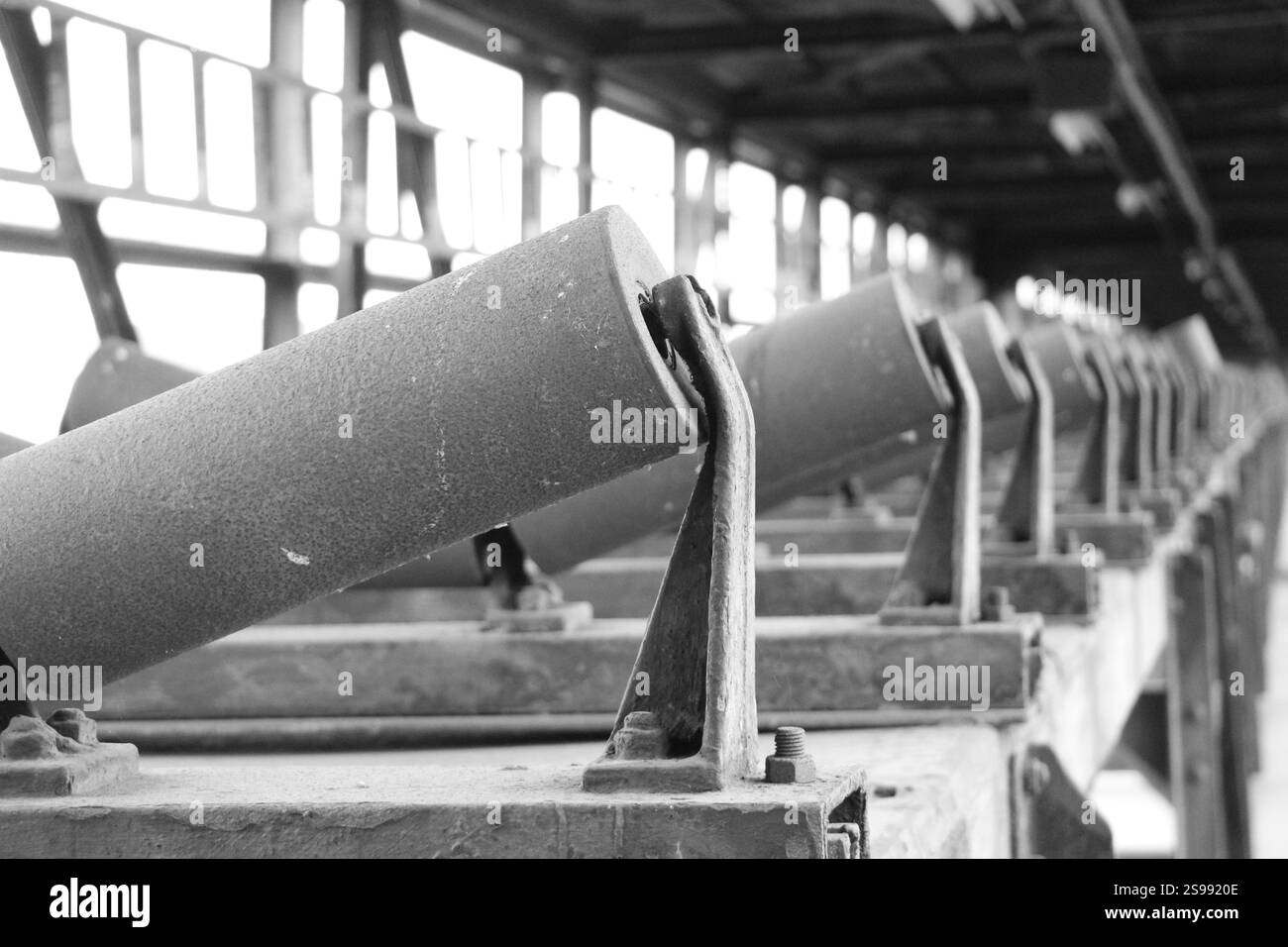 Blick auf die Transportbänder in der Kokerei Hansa Stockfoto