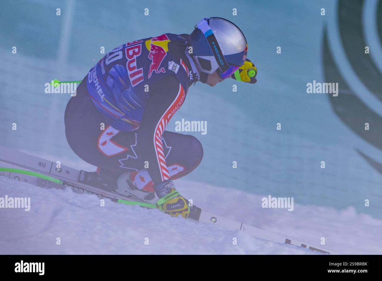 KITZBÜHEL, ÖSTERREICH - 25. JANUAR: James Crawford aus Kanada beim Audi FIS Alpine Ski World Cup - Herren Downhill am 25. Januar 2025 in Kitzbühel, Österreich .250125 SEPA 07 036 - 20250125 PD9981 Stockfoto