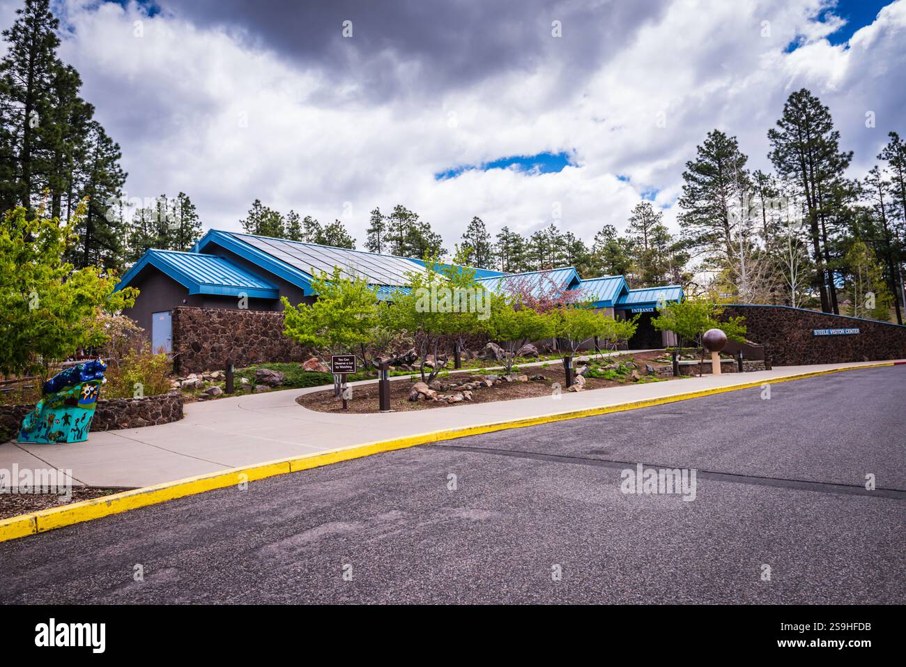 Flagstaff, USA - 3. Mai 2018: Steele Visitor Center am Lowell Observatory, eines der ältesten astronomischen Observatorien in den USA. Stockfoto