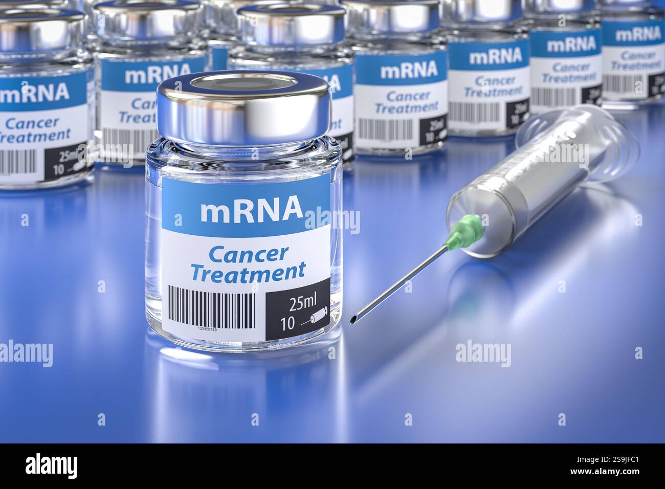 Fläschchen einer fiktiven mRNA-basierten Krebsbehandlung. Große Gruppe von Durchstechflaschen, von denen eine mit einer Spritze vorne steht, selektiver Fokus auf den Vordergrund Stockfoto