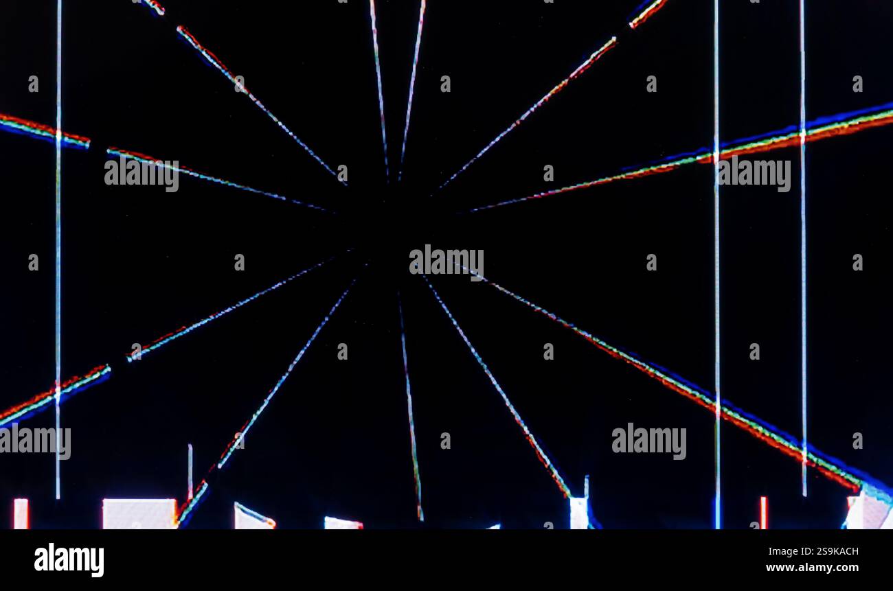 Kameraeffekt gestört. Retro-VHS-Hintergrund. Alte Videovorlage. Kein Signal. Statisches TV-Geräusch, schlechtes TV-Signal Stockfoto