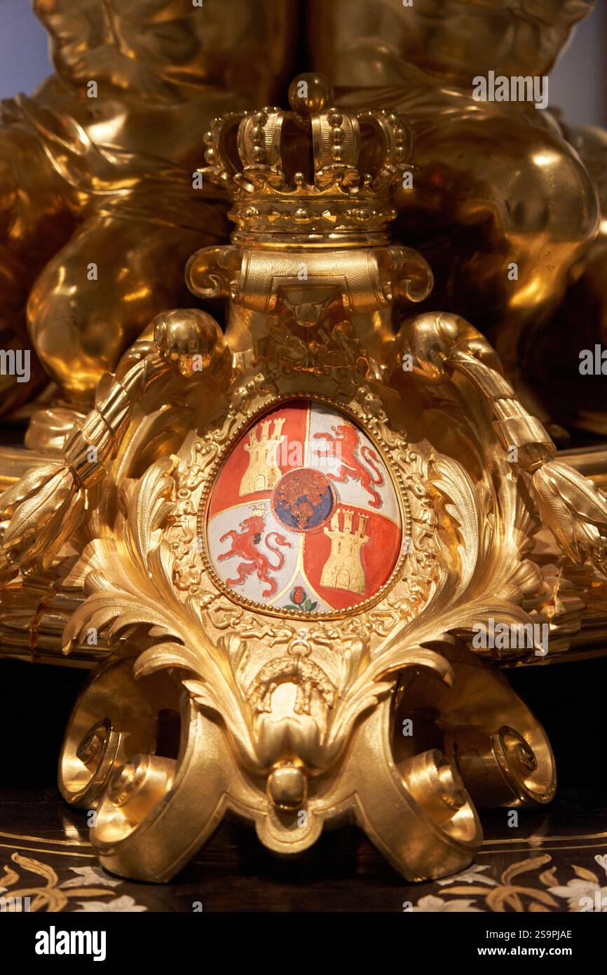 PIERRE-FRANCOIS LADVOCAT (1791-1854), DESIGNER; CHARLES SALLANDROUZE DE LAMORNAIX (1808-1867), WEAVER; THOMIRE ET CIE, BRONZESMITHS, BORN SETTEE, 18 Stockfoto