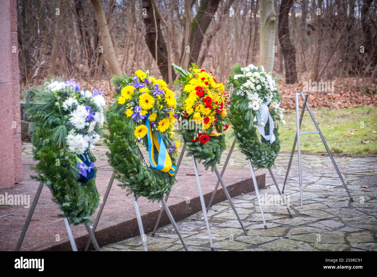 Änd. 27. Januar jährt sich die Befreiung des KZ Auschwitz zum 80. Mal ...